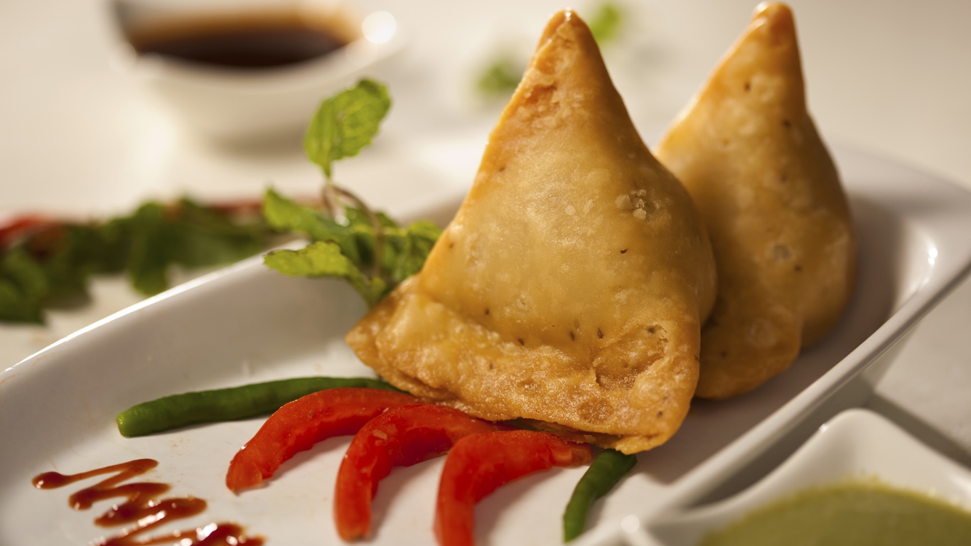 samosa healthier than burger?