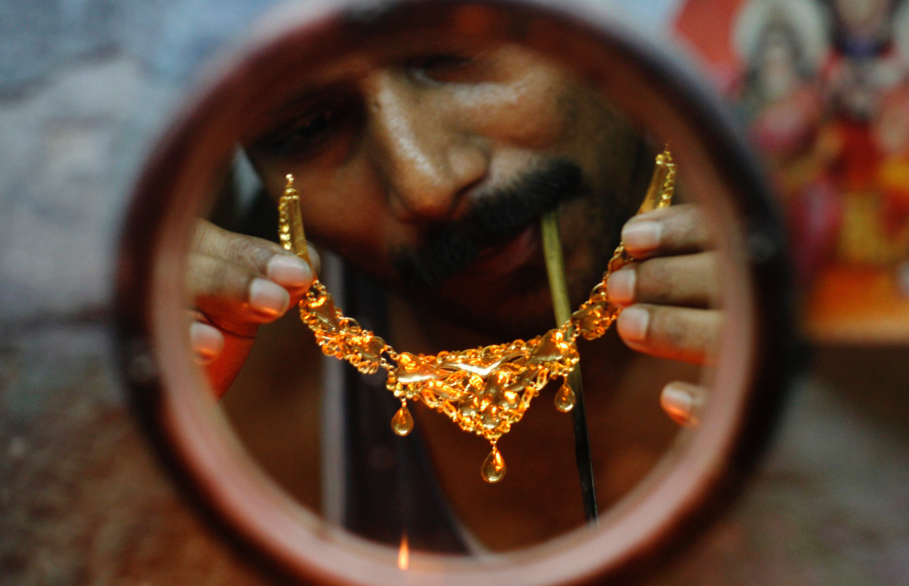 need know about gold insurance