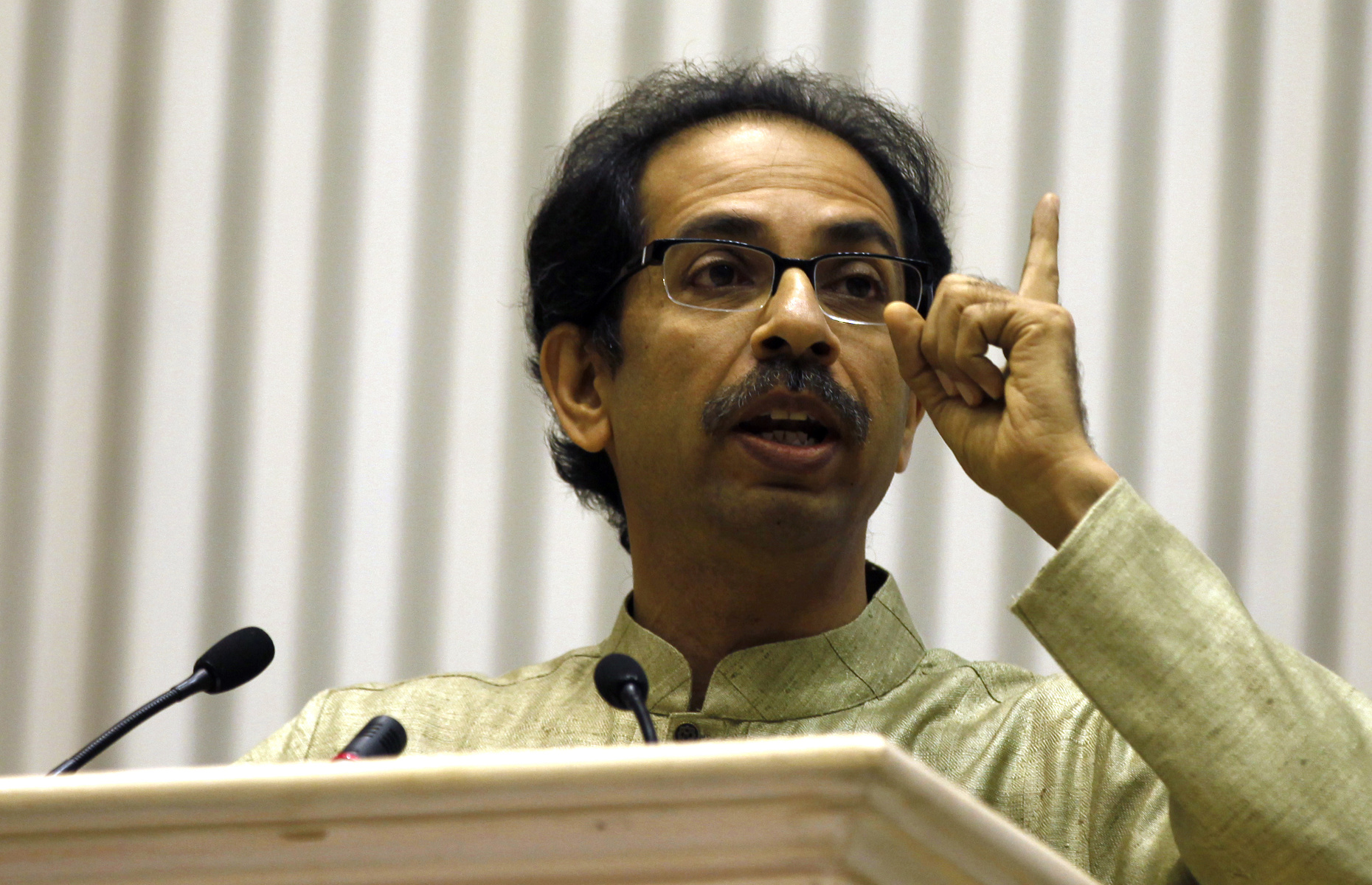 Gujarat: Shiv Sena lauds Rahul