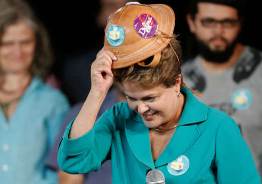 Campanha de Dilma responde no horário eleitoral do rádio aos ataques de Aécio sobre recomendação de comer mais ovo.