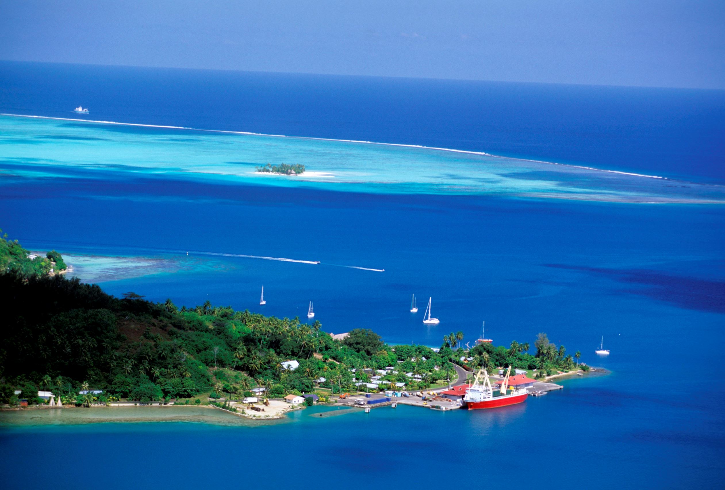The French Polynesian islands were the favoured honeymoon destination for Australian actress Nicole Kidman and with her country singer-songwriter husband Keith Urban.