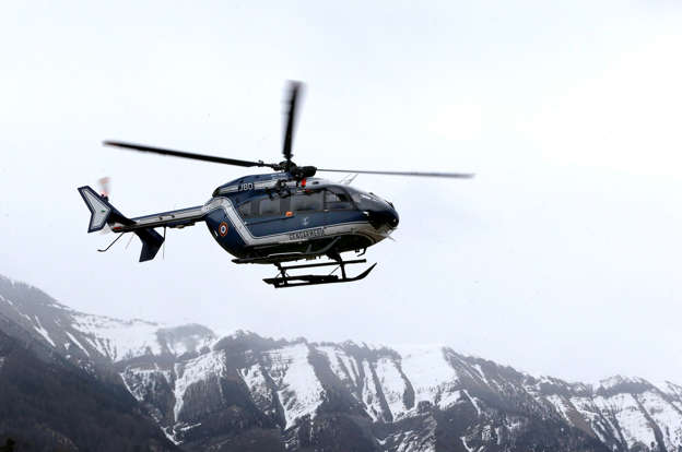 Helikopter der Gendarmerie im Einsatz  AA9WDUm