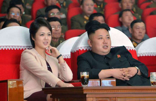 N.Korea first lady appears in public for first time this year  AAaZwtB