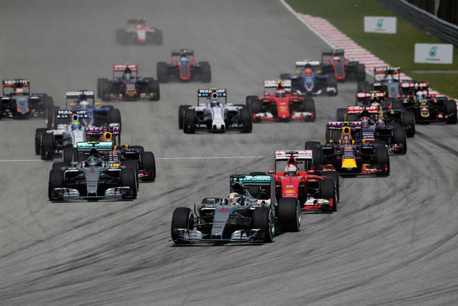 F1: Sebastian Vettel wins Malaysian GP