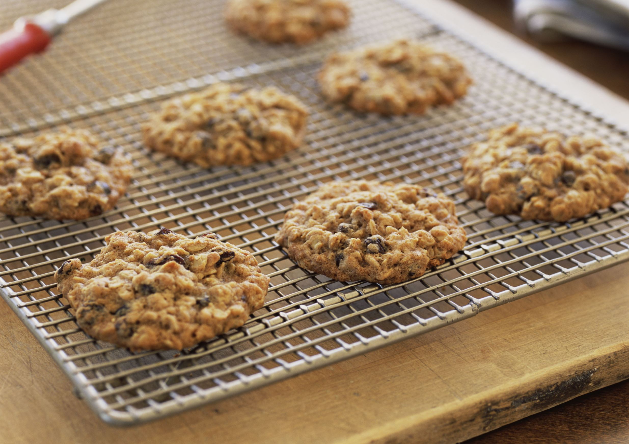 Cookies on cooling rack