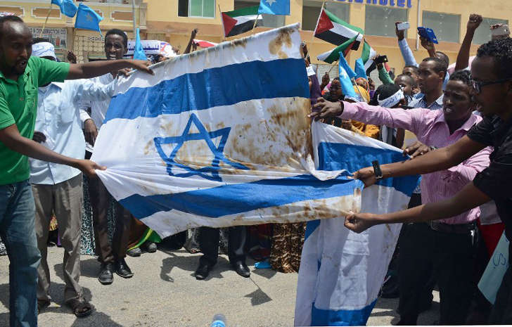 إسرائيل في أفريقيا حقائق وأرقام محزنه  AAbtWES