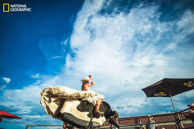 Rough Ride Bride - Carey Nash, National Geographic 2014 Photo Contest