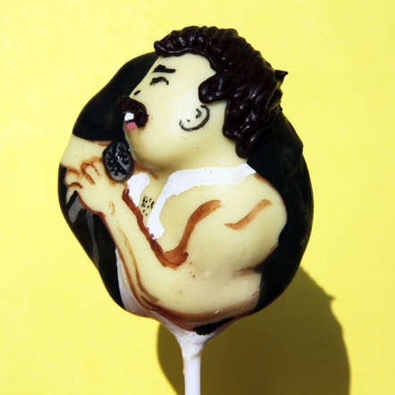 This Freddie Mercury cake pop was also created by baker Miss Insomnia.