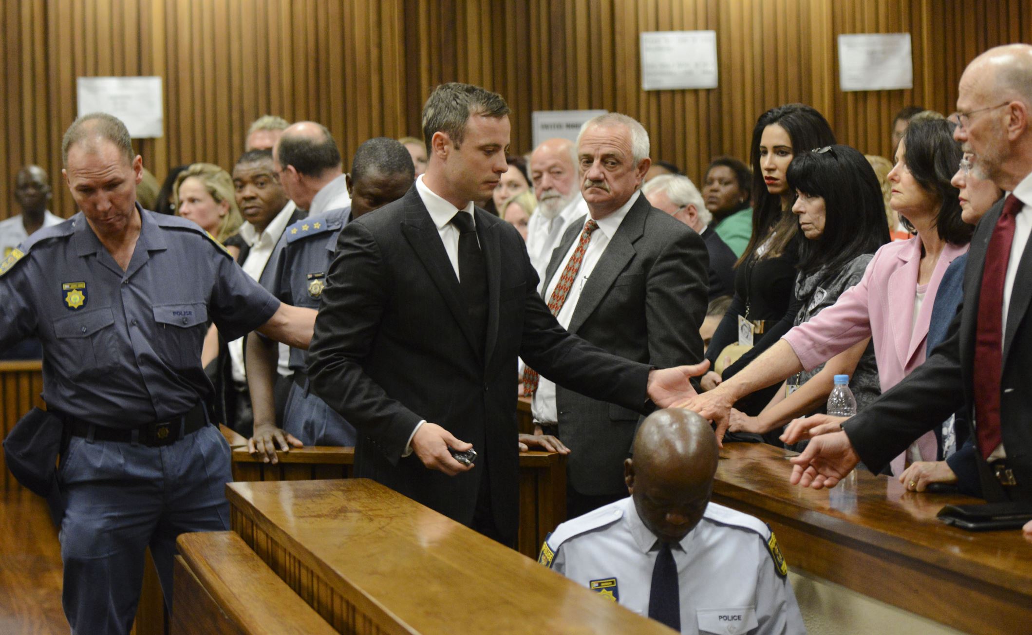 Today Oscar Pistorius sentenced to 5 Years in Prison in Killing of Girlfriend, let’s play a flashback and know few more celebrities been to jail.