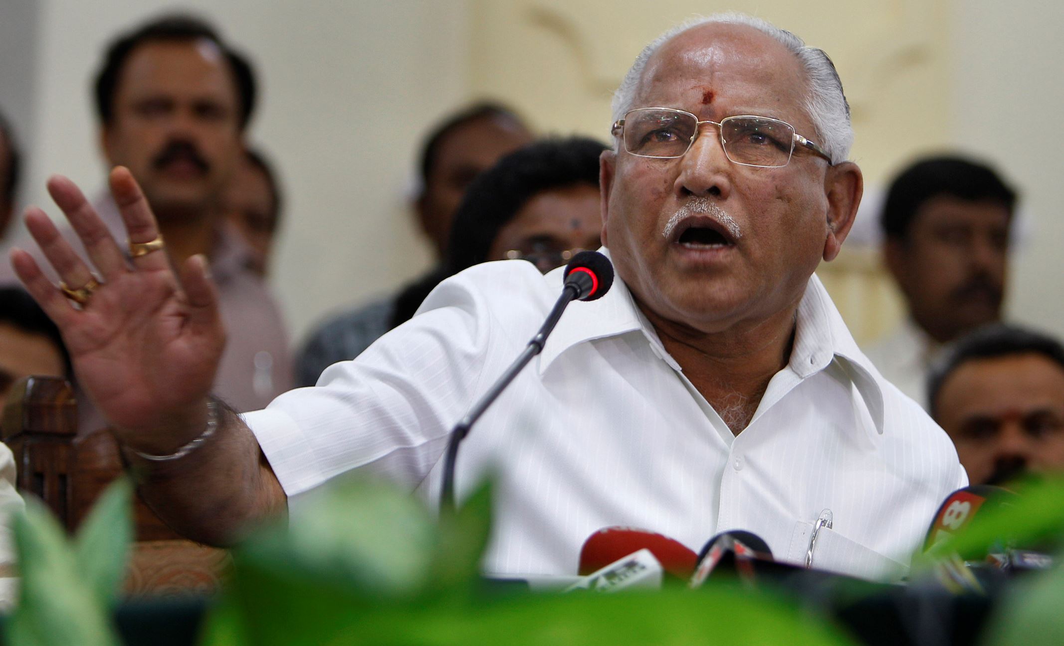 Yeddyurappa does Vajpayee