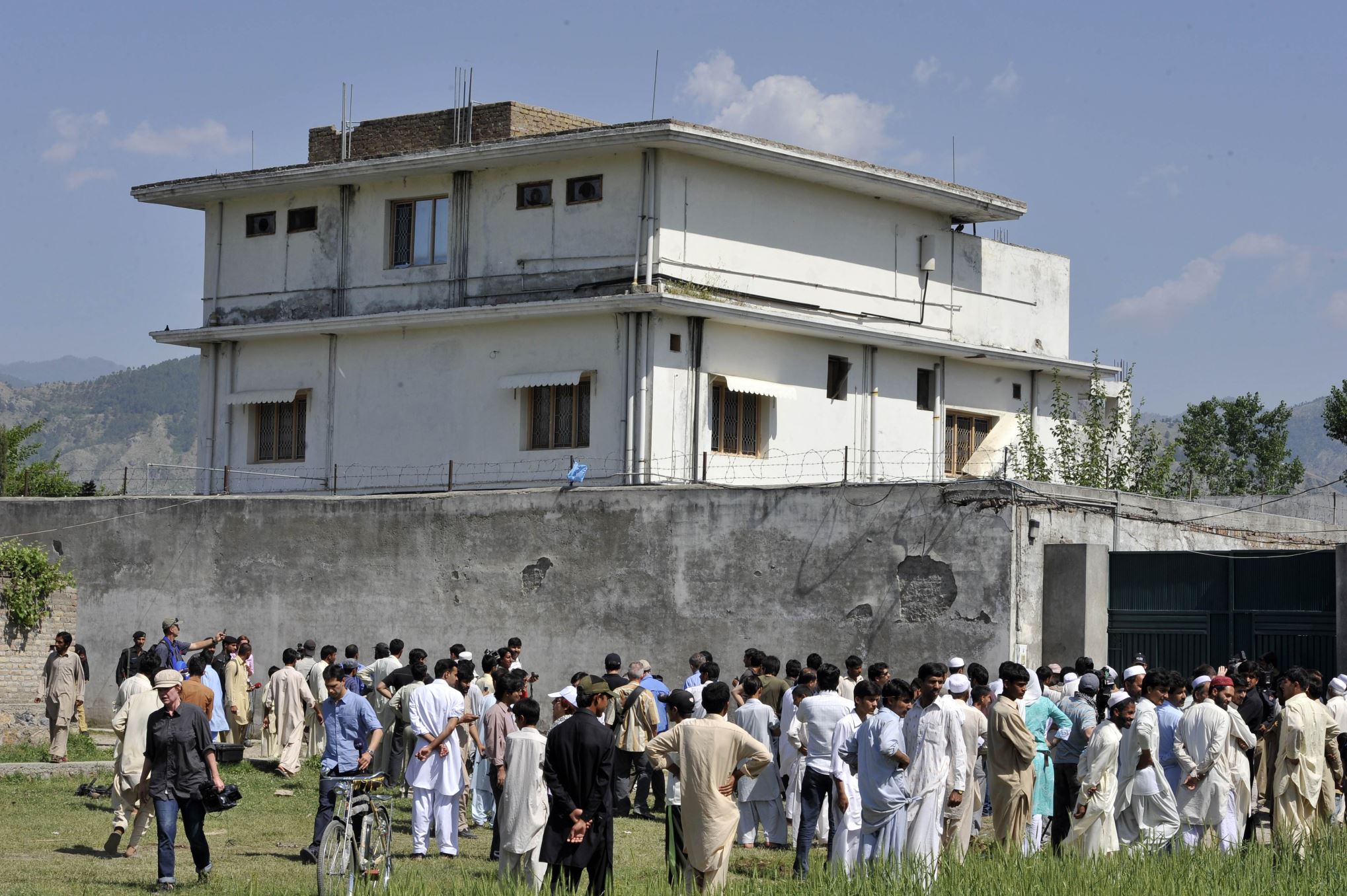 Revealed: Secret hideouts world leaders