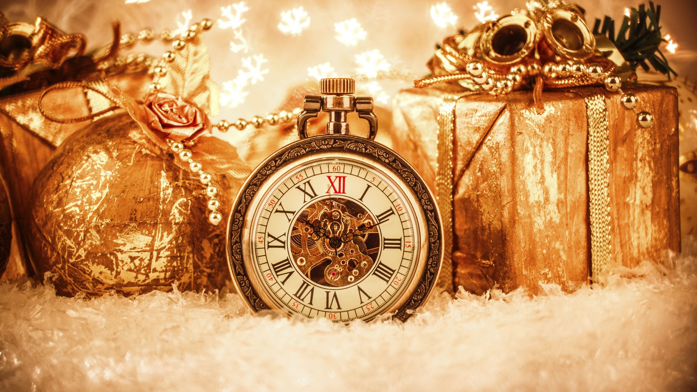 Perhaps the best gift that you can give yourself is to donate your time at a local old-age home, orphanage, or nursing home. You will capture the true essence of the season – caring for others.