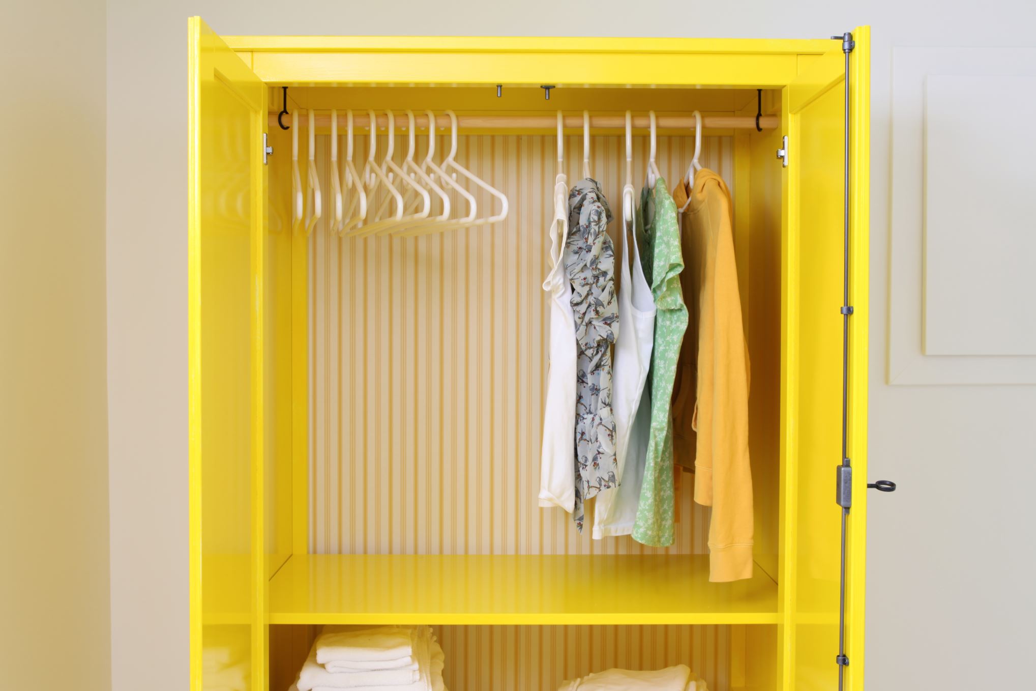 Help your friend by organising her wardrobe space. Get rid of clothes that are outdated or no longer fit them. Arrange it in a convenient way that would make it easy for your friend to see.