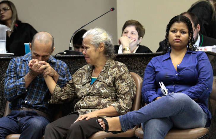 Julgamento de trio canibal entra no segundo dia em Pernambuco