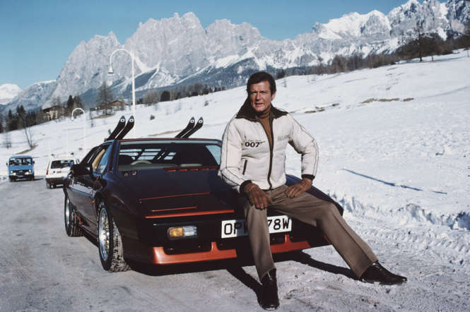 Movie: For Your Eyes Only (1981)
Wary of being ridiculed for using just about the same car in another car chase, the producers decided to not use the Turbo for a chase this time. Equipped with burglar protection, the car self-destructs when approached by a few henchmen who overlook the burglar protection sticker.
