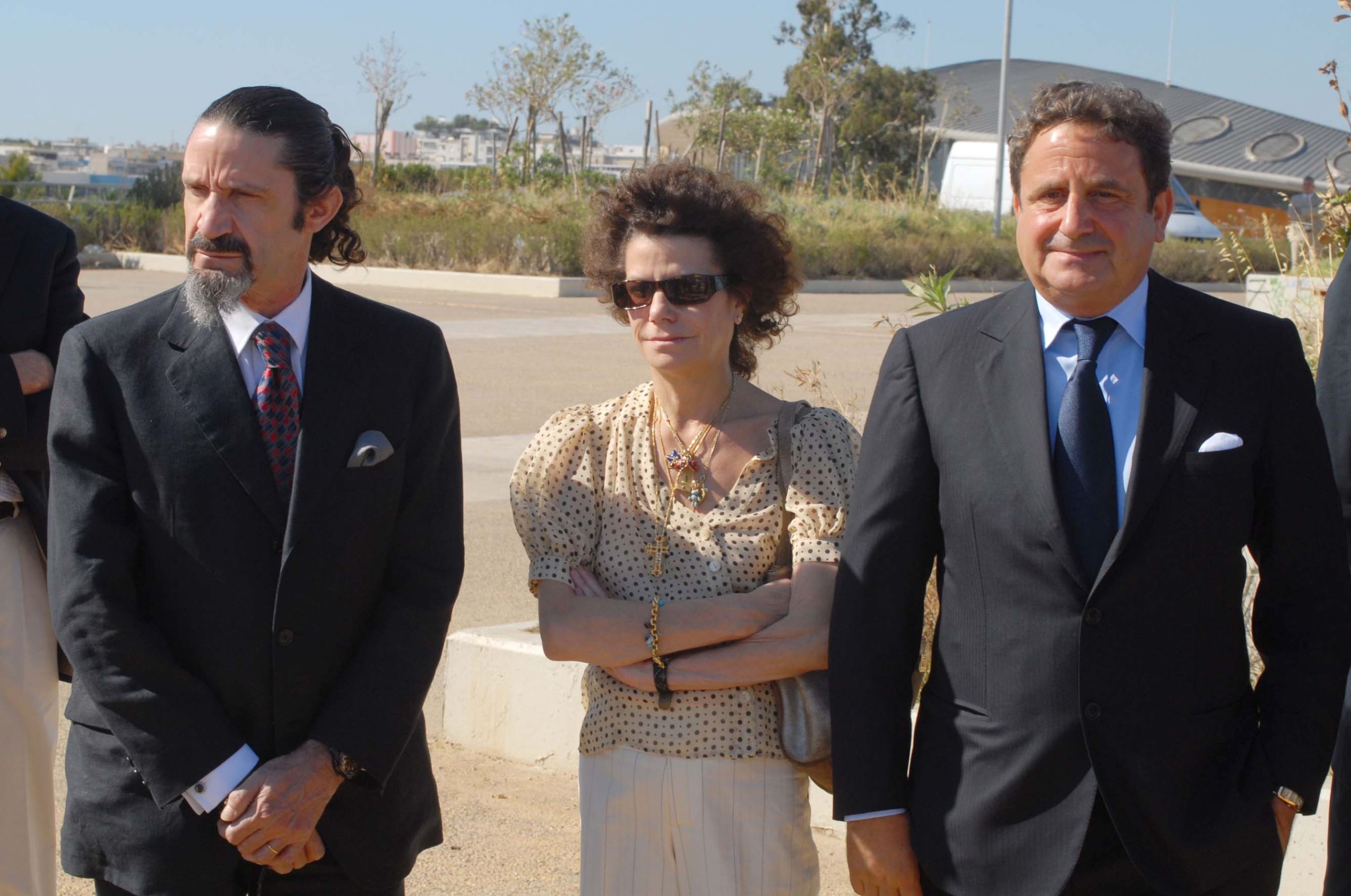 Net Worth: US $2.5 B </p>
<p>Source: Art collection