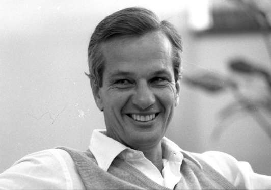 Jorge Paulo Lemann, Brazil - Globo via Getty Images Net Worth: US $23.1 billion
Source of wealth: Beer
In Picture: Jorge Paulo Lemann (Centre) during a press conference in Brazil.