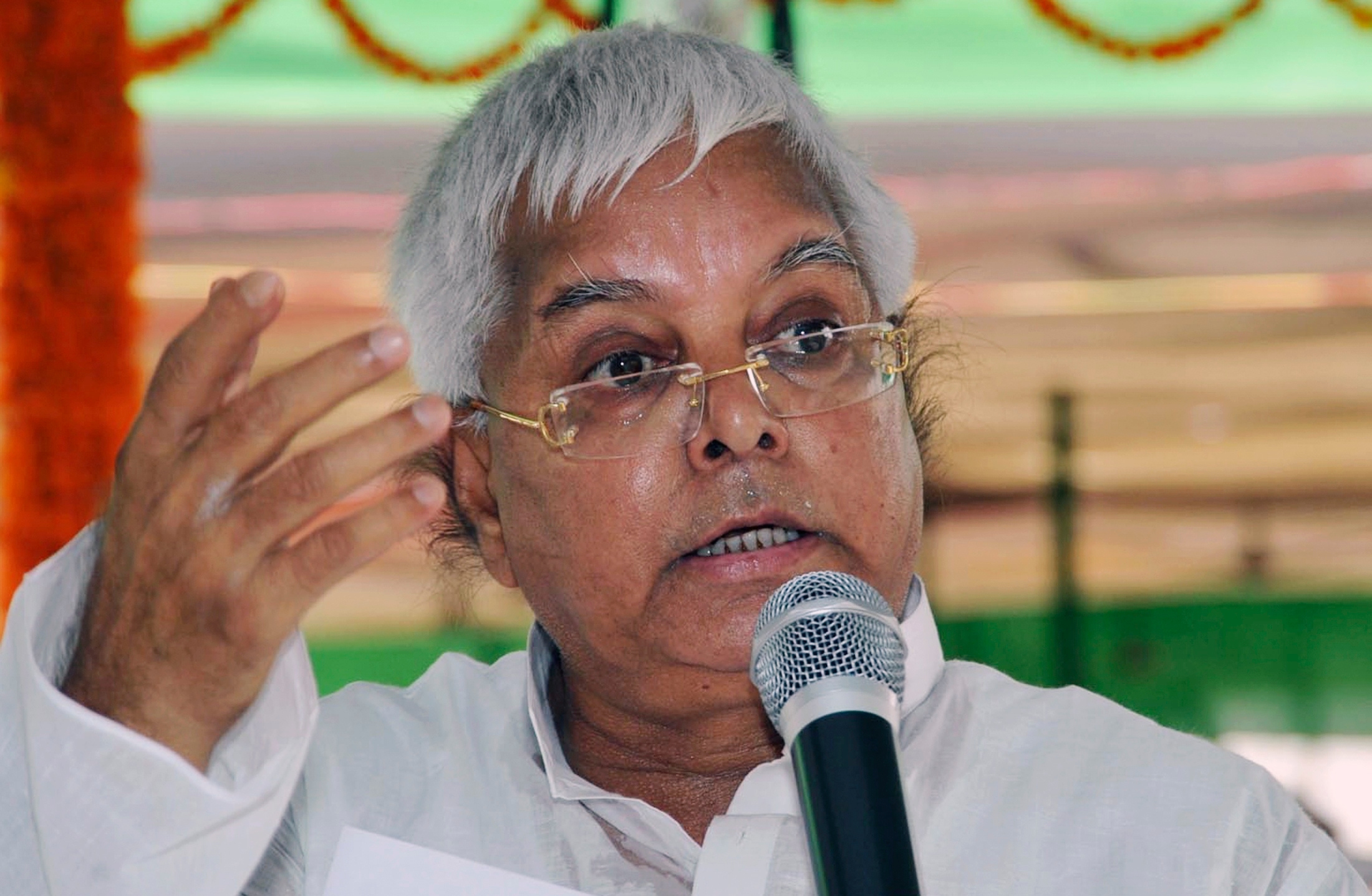 Lalu raid: 'PMO tipped Nitish'