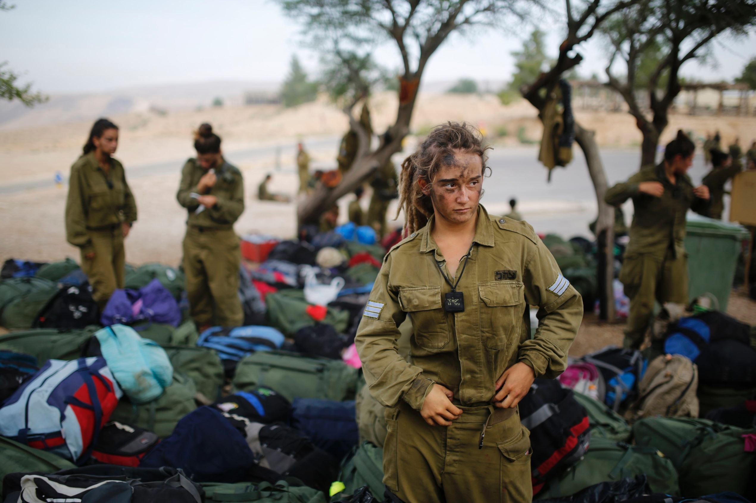 Female soldiers world