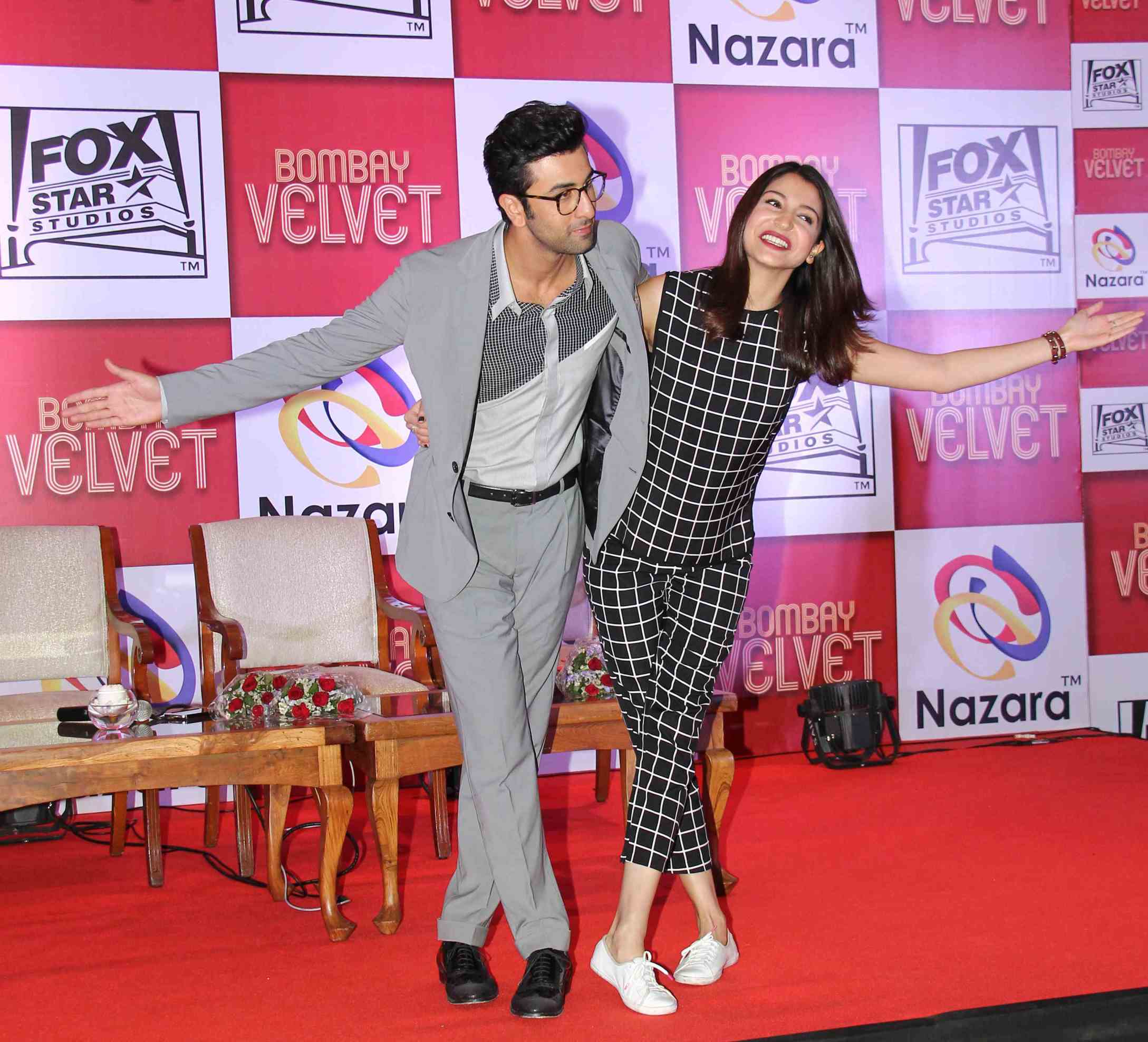 Ranbir, Anushka shoot romantic rain