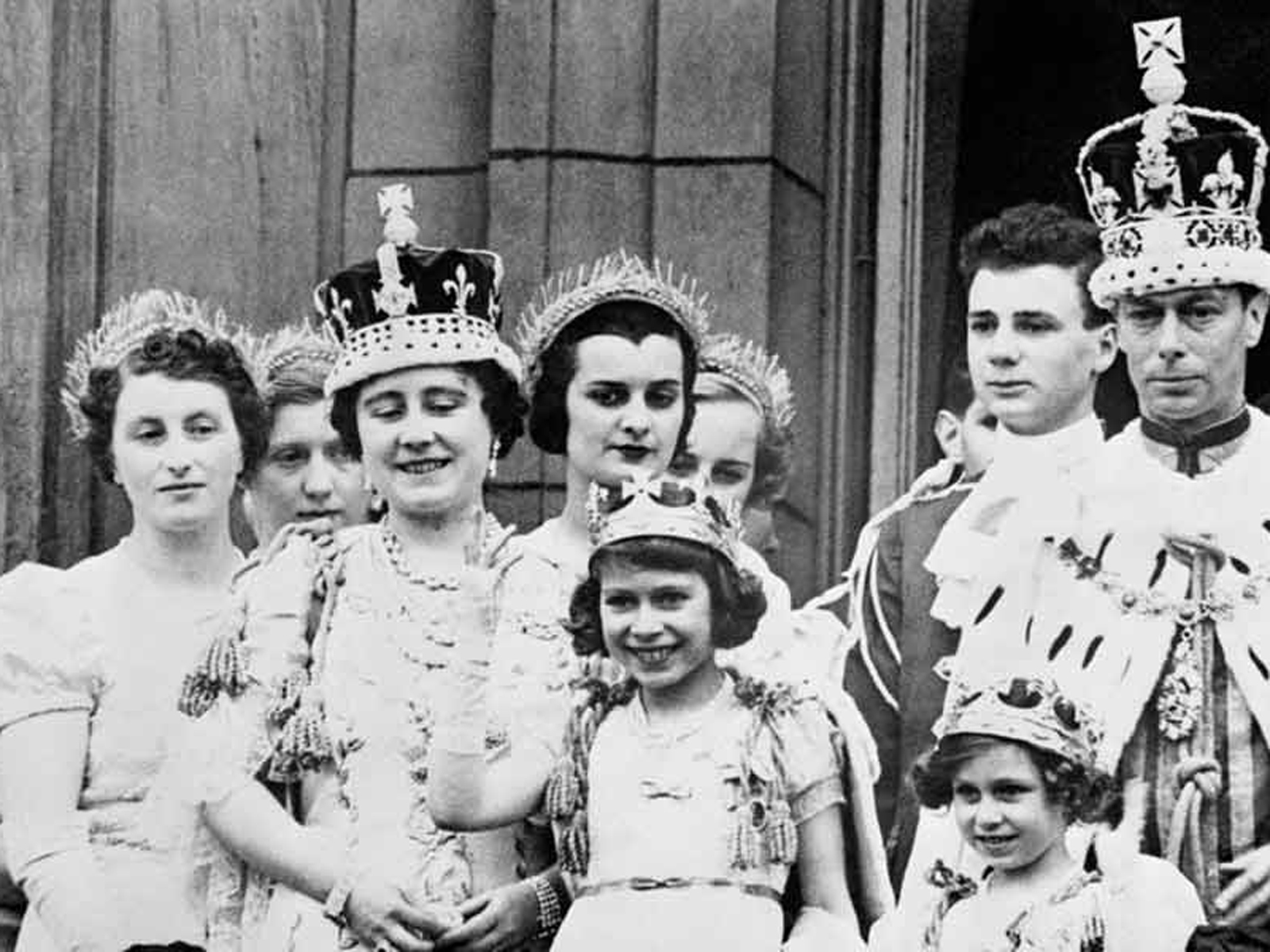 queen-elizabeth-ii-life-in-pictures