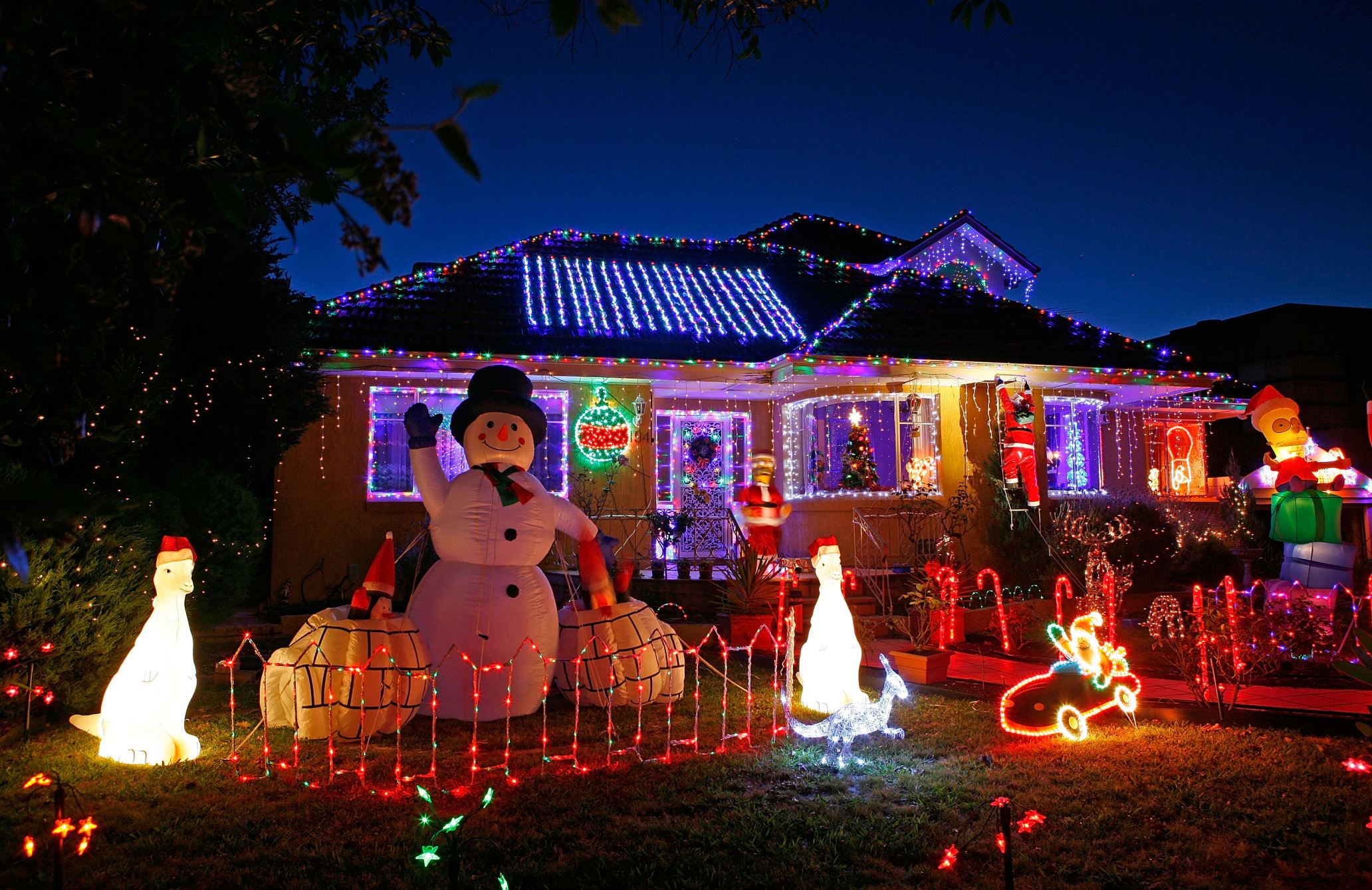 Christmas lights around the world