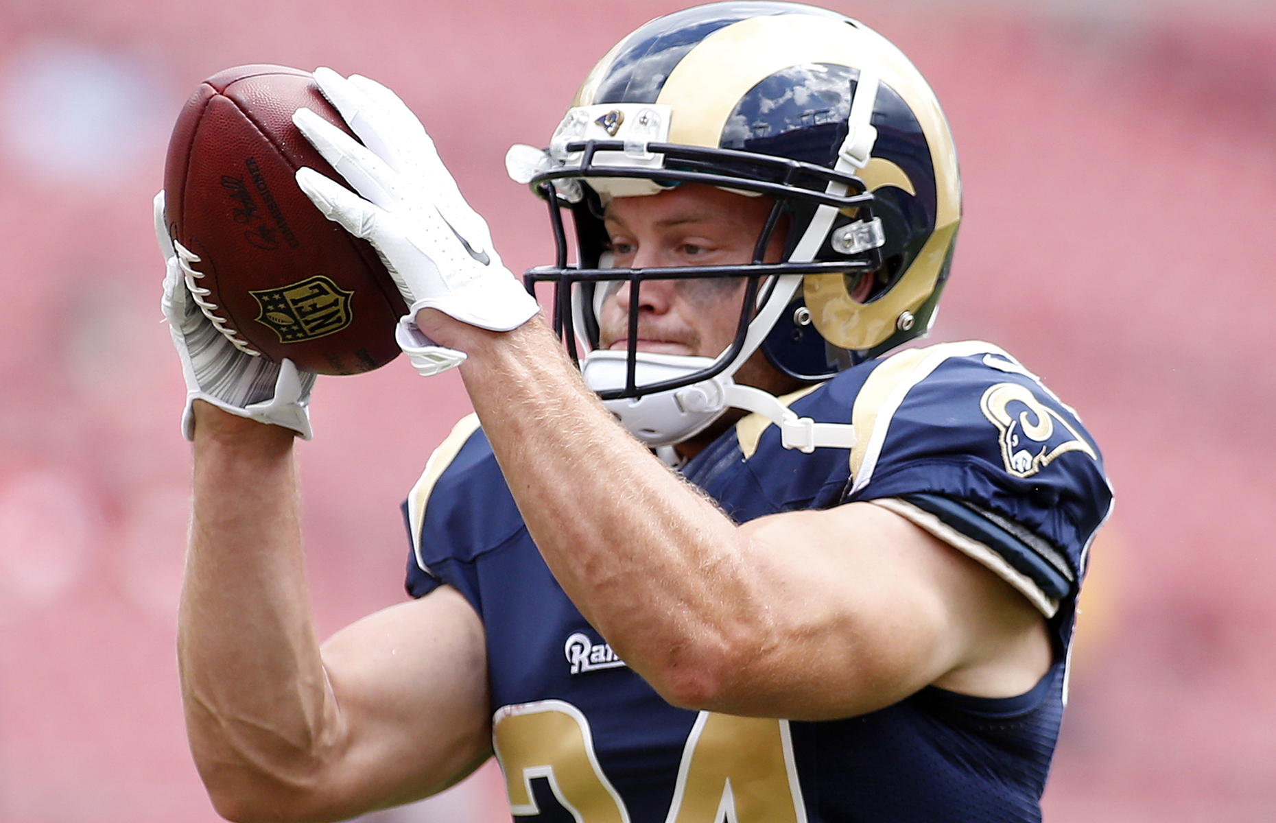 los angeles rams football gloves