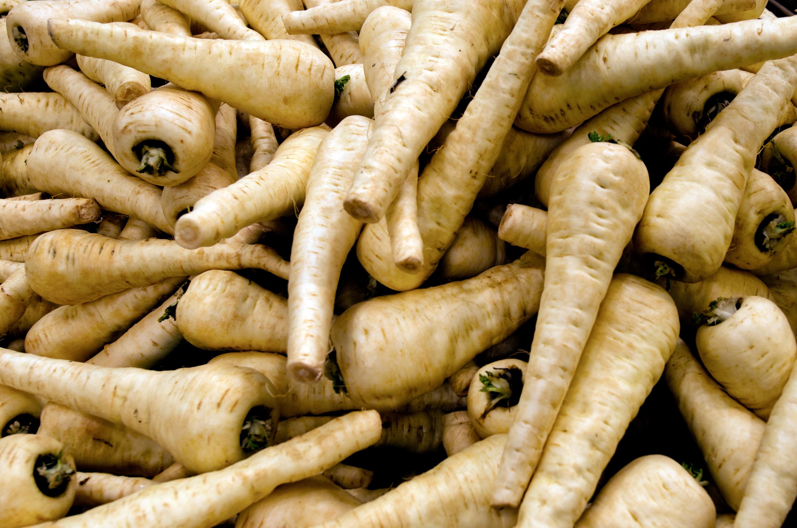 Slide 12 de 18: Parsnips